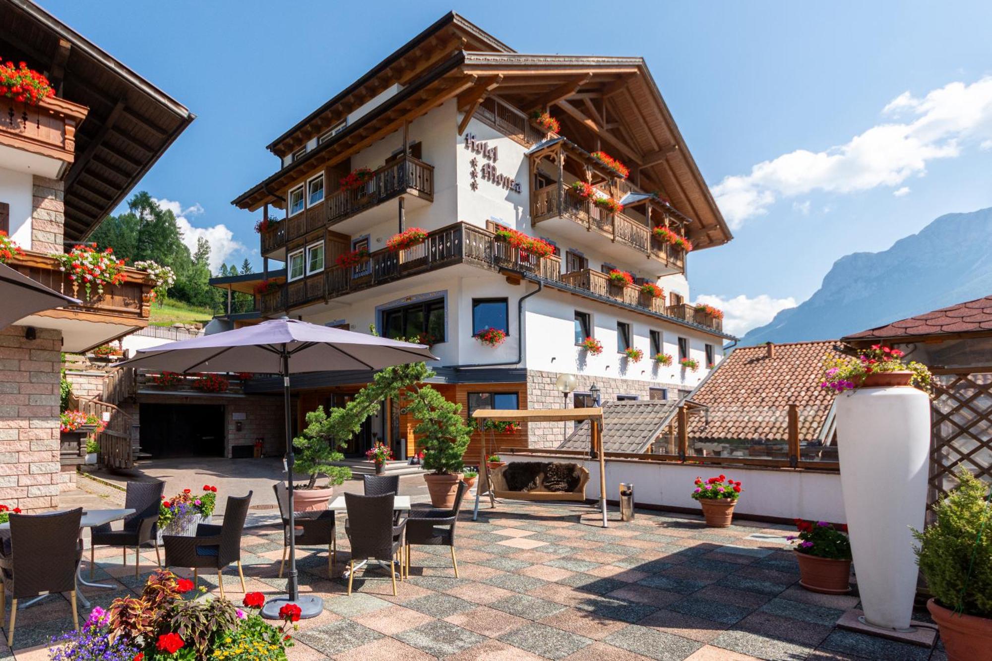 מואנה Monza Dolomites Hotel מראה חיצוני תמונה