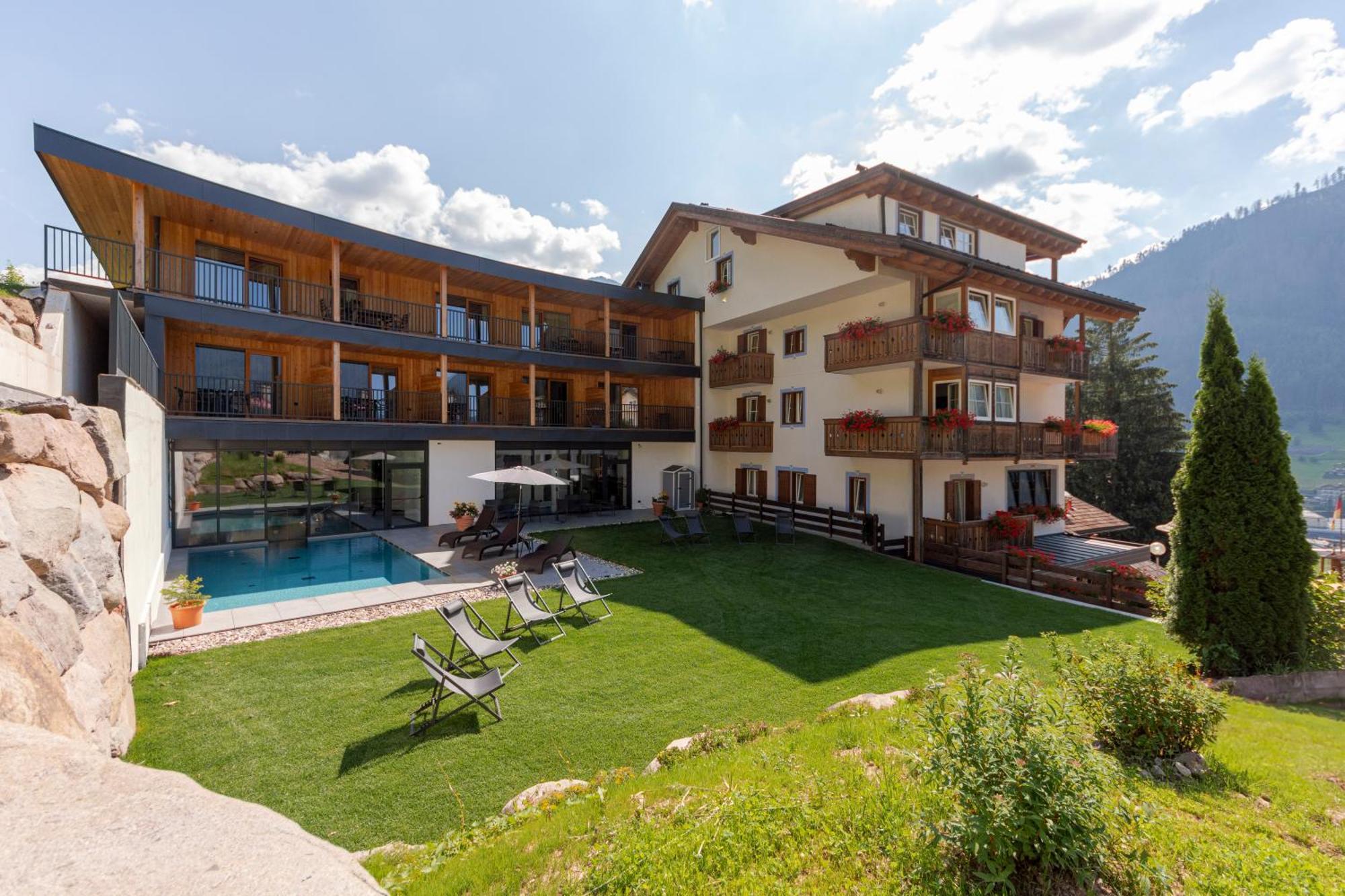 מואנה Monza Dolomites Hotel מראה חיצוני תמונה