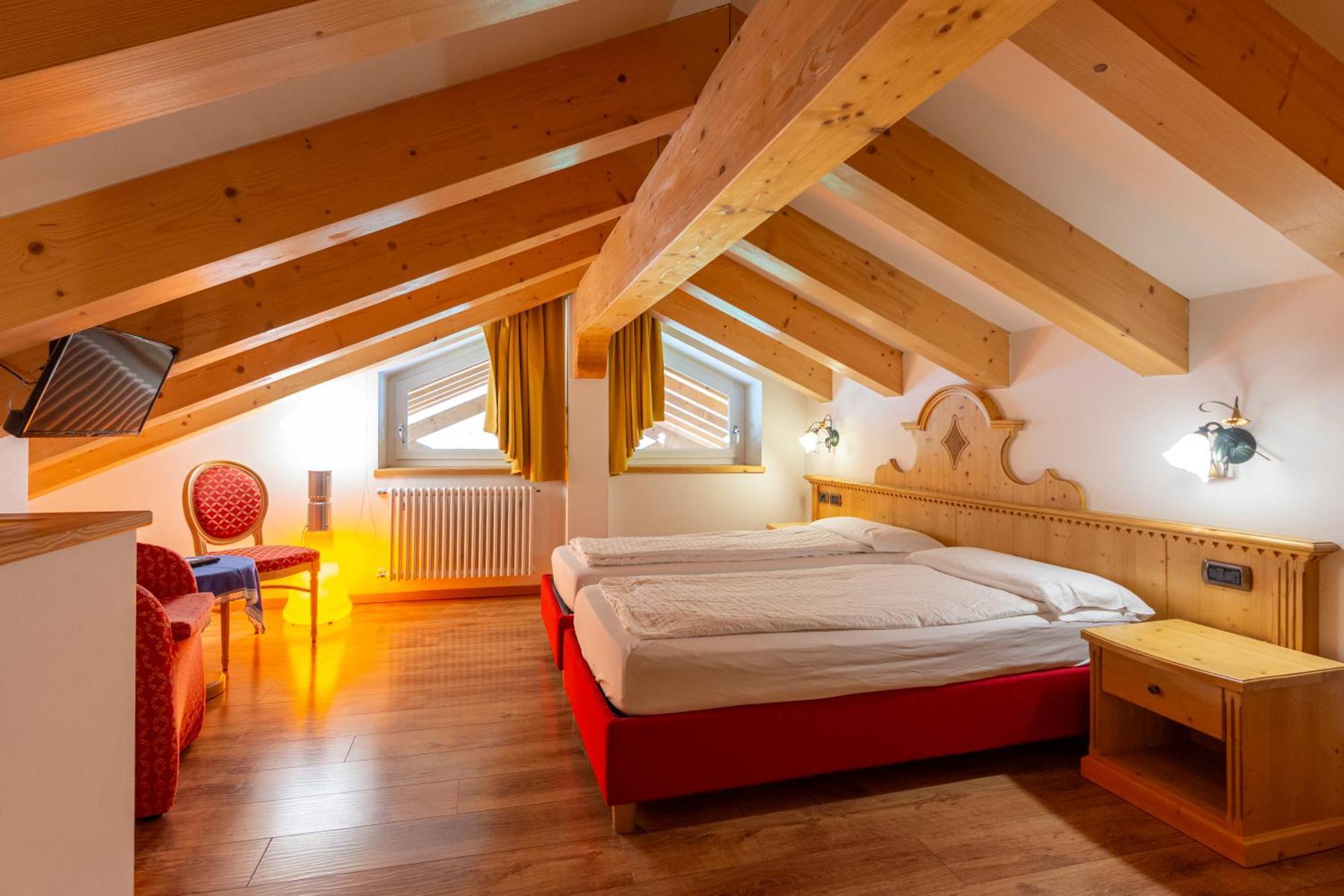 מואנה Monza Dolomites Hotel מראה חיצוני תמונה
